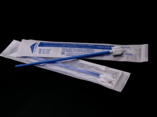 Szczoteczki ginekologiczne trójkątne typu Ultra-Brush ULTRAMEDIC